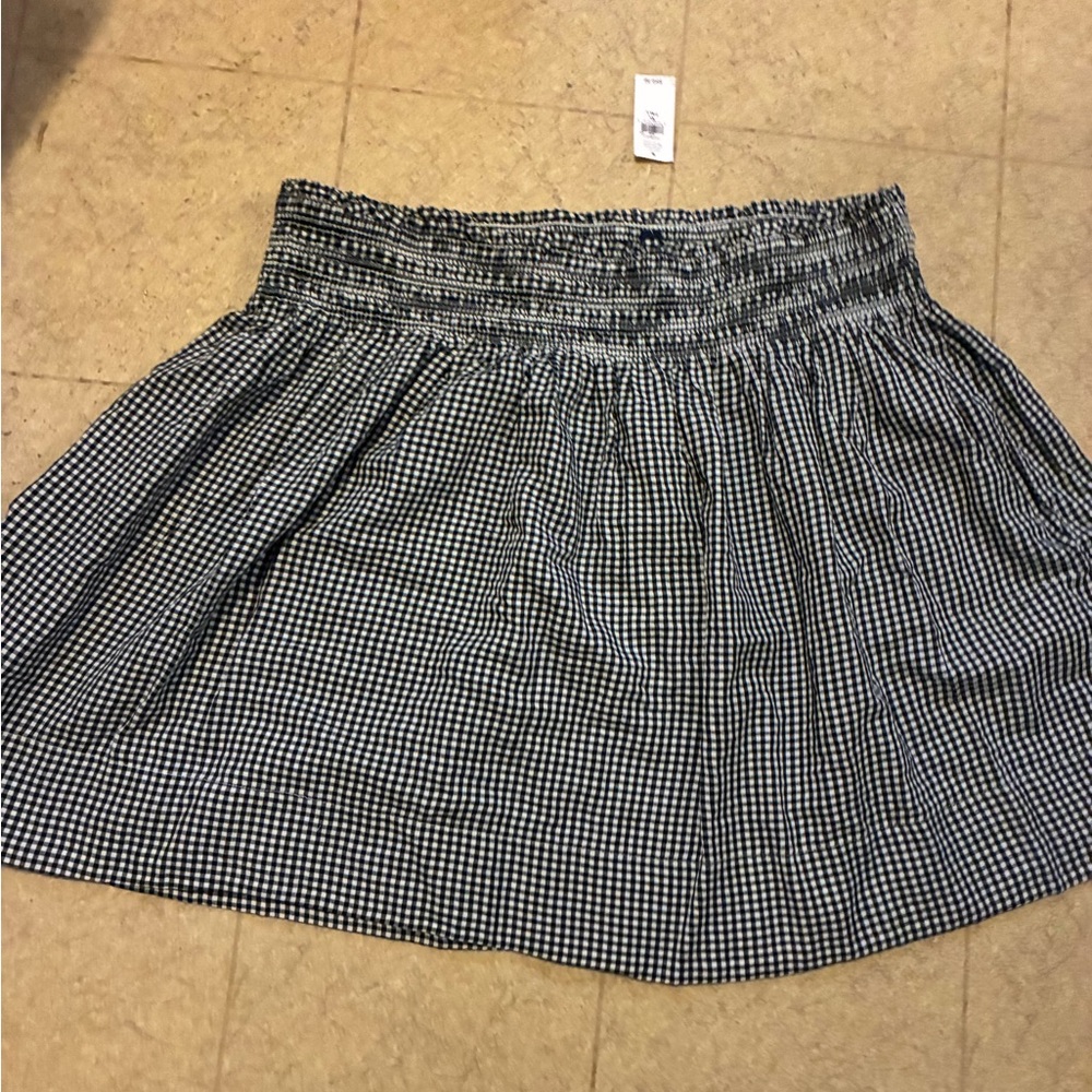Gap Smocked Mini Skirt size XL black/white